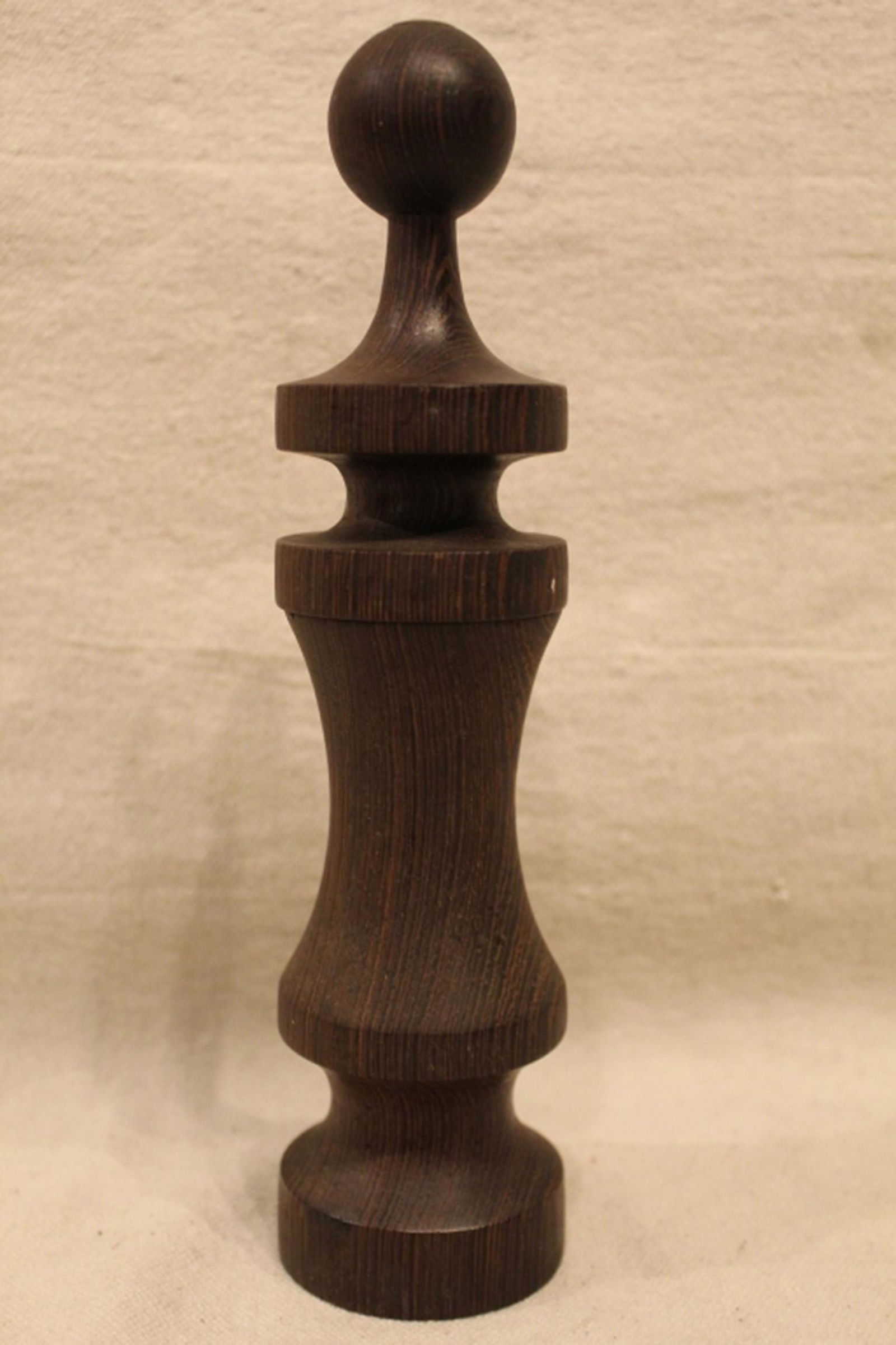 Vintage Laurids Lonborg Denmark Pepper Mill: Solid turned wenge wood with original surface. Excellent working condition. Circa 1960's. 9" H.