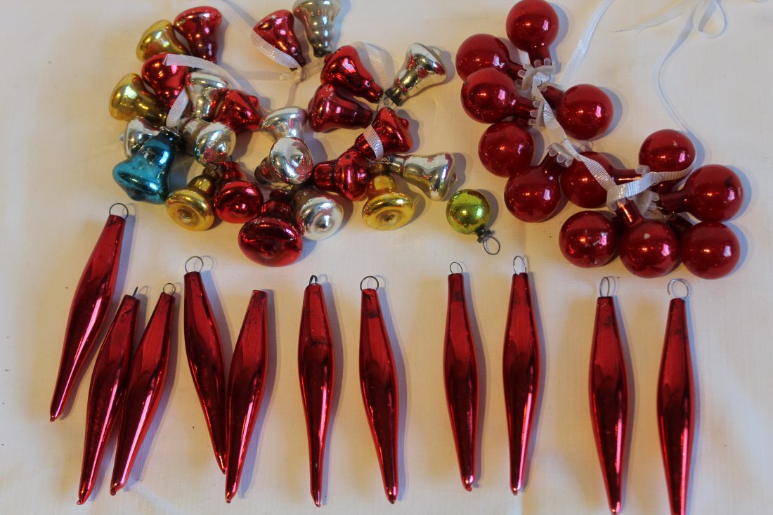 Vintage Glass Christams Tree Ornaments (1 of 4)
