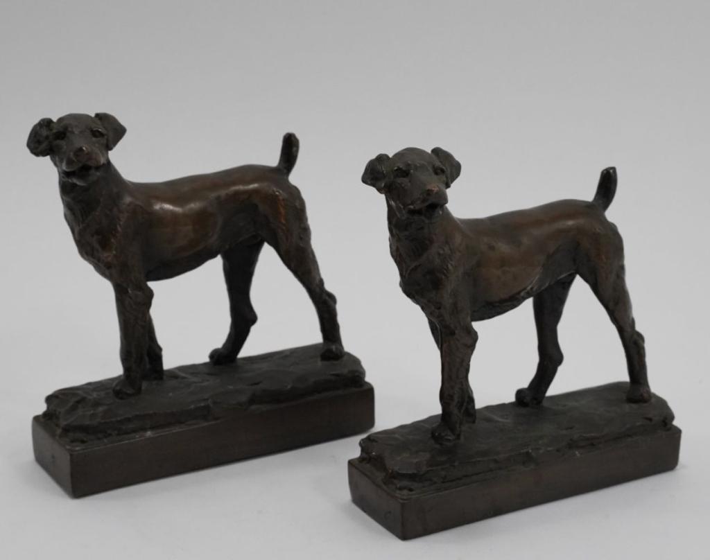 Pompeian Bronze Co Dog Bookends (1 of 5)