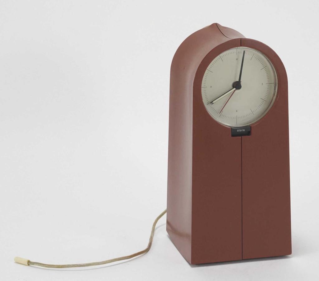 Alessi / Thomson COO COO Clock by Philippe Starck: Designed by Starck 1996 and maufactured for Alessi by Thomson Consumer Electronics. Good condition; minor "dings" and scuffs, surface grime, normal plastic aging, etc. 8.75" H.