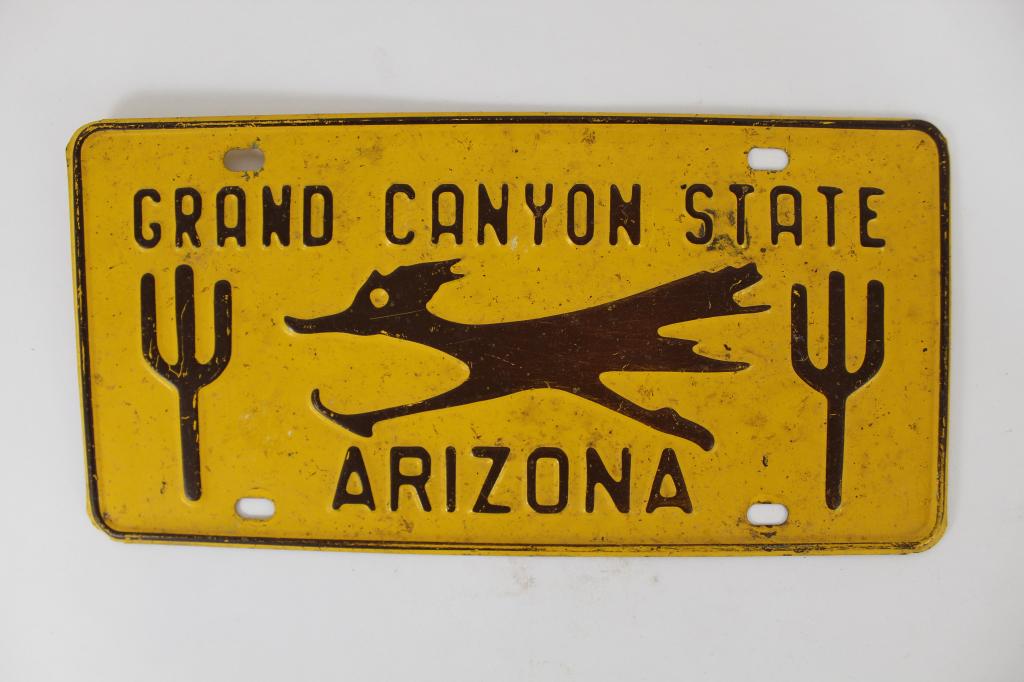 Arizona Grand Canyon Road Runner License Booster (1 of 4)