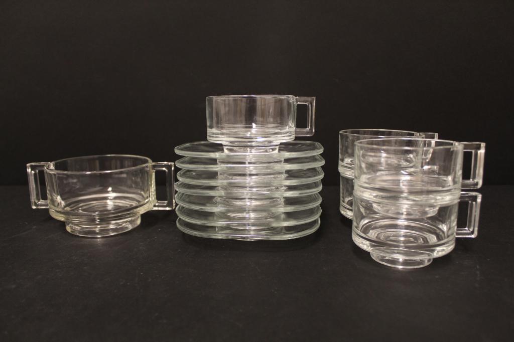 Joe Colombo Arno Clear Glass Cups Saucers & Bowl (1 of 4)