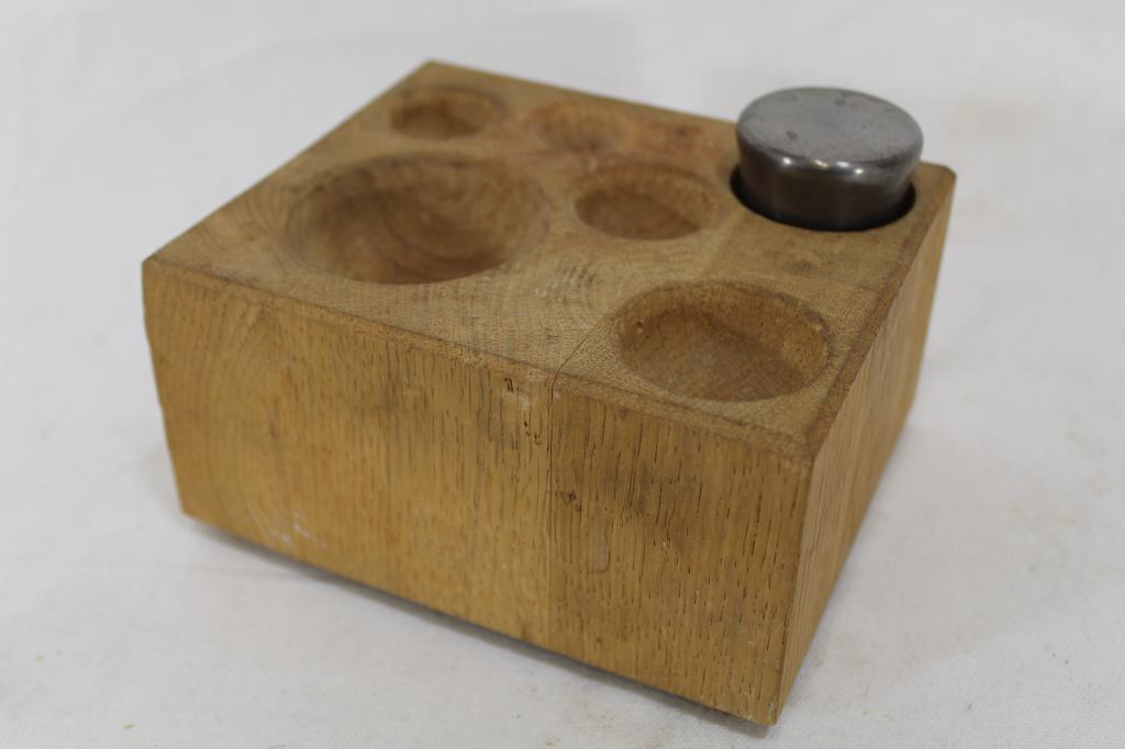 Torben Ørskov Denmark Oak Nutcracker (1 of 6)