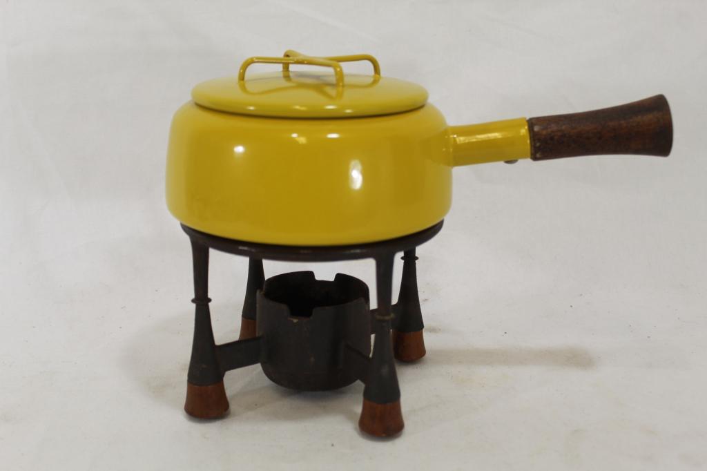 Dansk Fondue Pot with Stand (1 of 1)