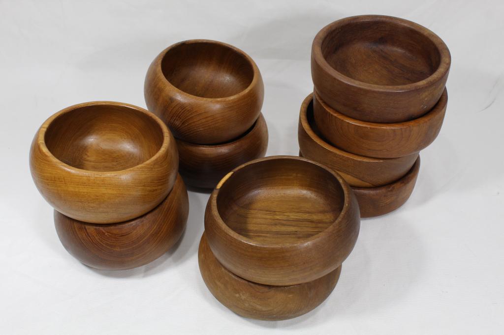 Winsome & Goodwood Teak Salad Bowls (1 of 6)