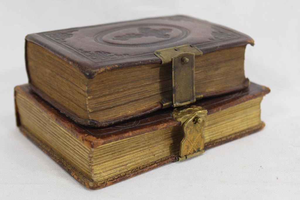 Victorian CDV Tintype Photograph Album & Hymnal (1 of 4)