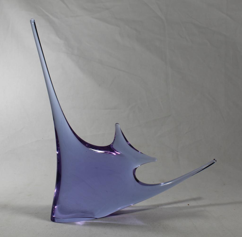Murano Neodymium Alexandrite Glass Angel Fish: Unsigned large angel fish sculpture; possibly by Licio Zanetti. Color changes from lilac to light blue depending on light and position. Excellent condition. Circa mid to late 20th C. 11 3/8" H x 11 3/