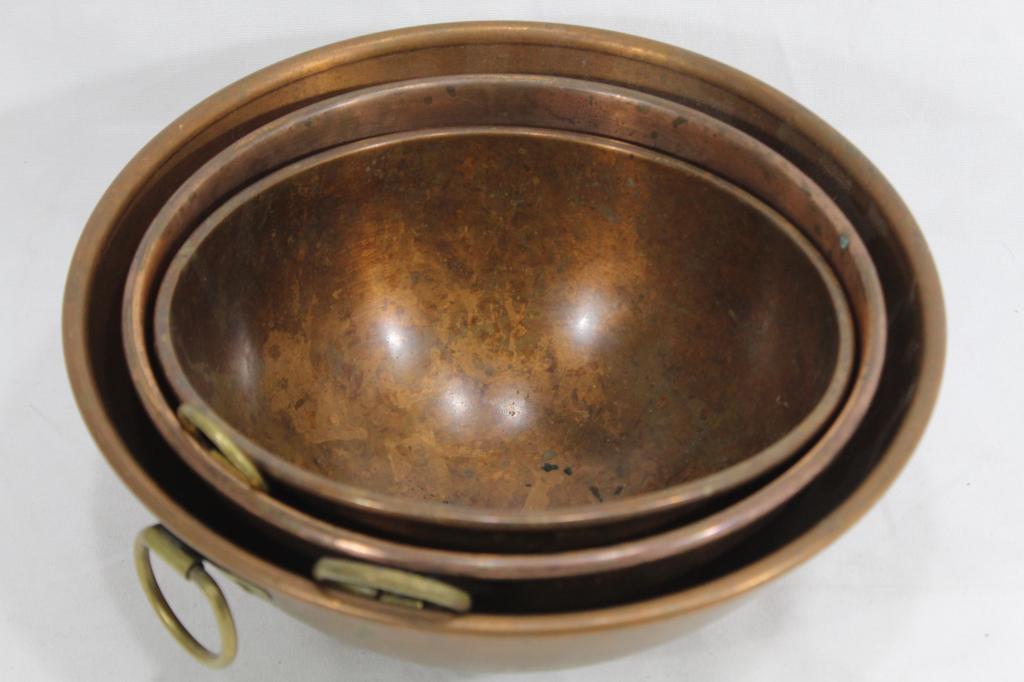 Vintage Copper Mixing Bowls (1 of 3)