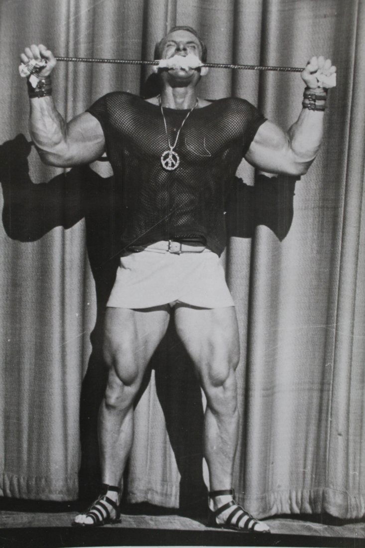 Vintage Photographs Professional Bodybuilders (1 of 16)
