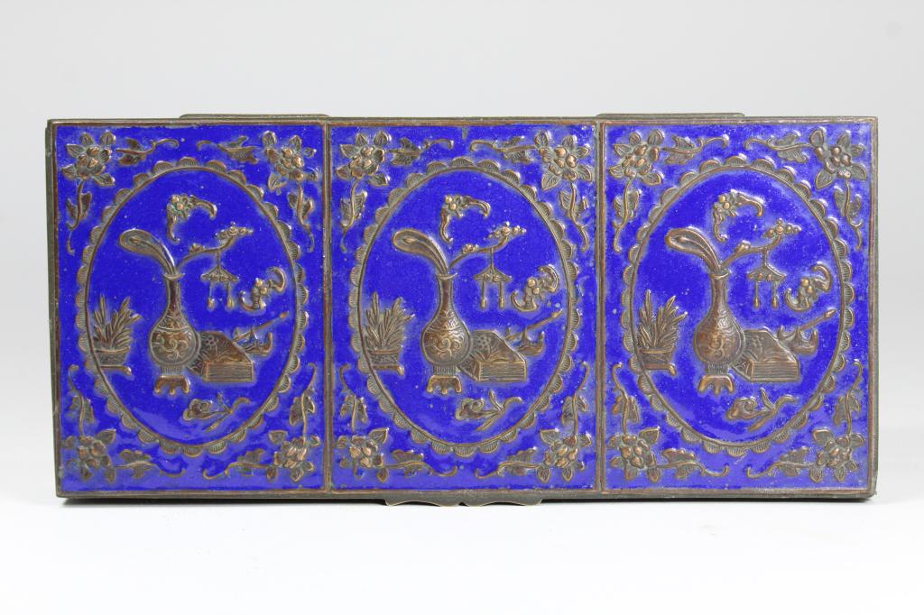 Antique Chinese Export Enamel Copper Repousse Box (1 of 6)