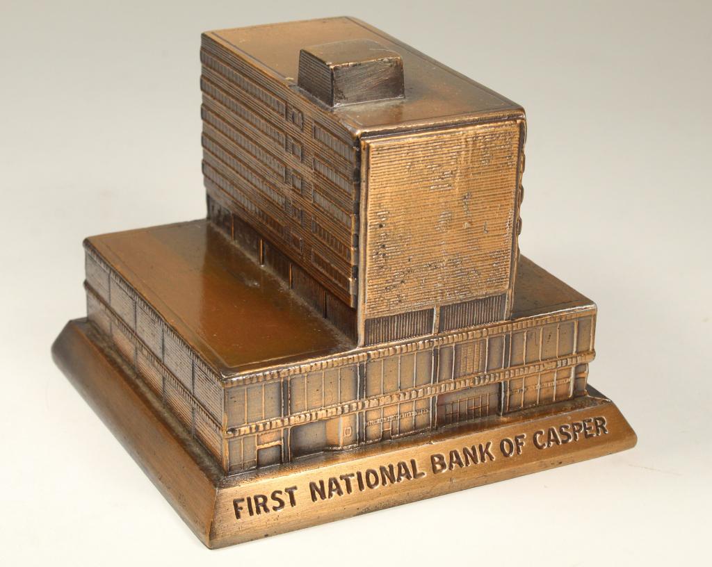 Banthrico Metal Souvenir Building Bank (1 of 7)