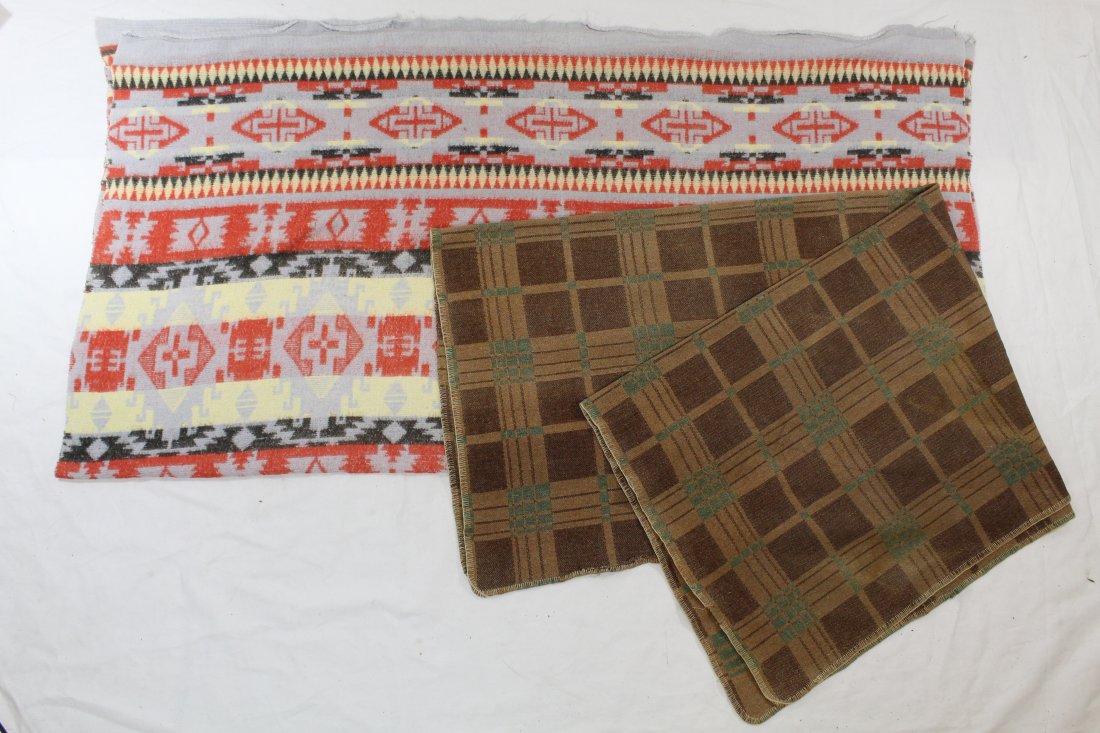 Vintage Camp / Pendleton Style Blankets (1 of 8)