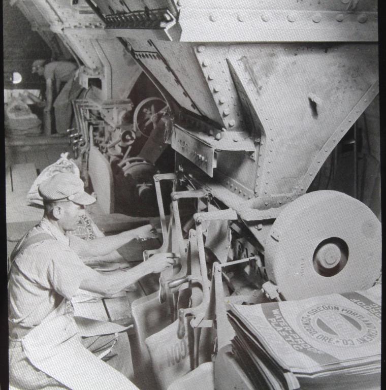 1930s Glass Magic Lantern Slides Factory Scenes (1 of 10)