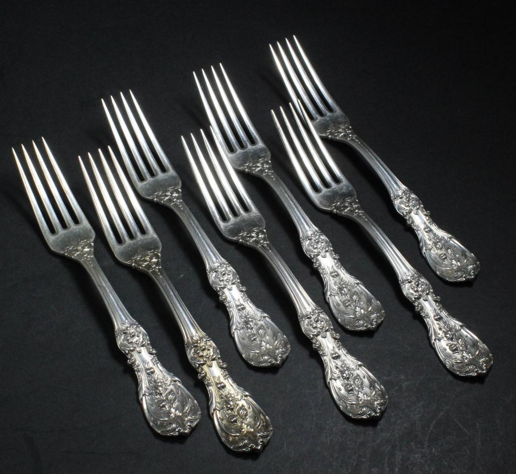 Reed & Barton FRANCIS I Sterling Dinner Forks H Mark: Set of 7 dinner forks stamped with Reed & Barton old mark, STERLING, H marks, and PATENT JUNE 25. 07. 4 forks engraved with BBL monogram to the handle underside. Very good condition with light signs o