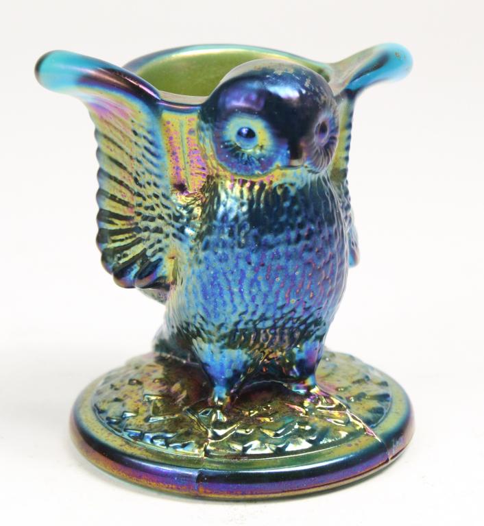 Robert Hansen Signed Glass Owl Toothpick Holder: Signed Robert Hansen figural owl carnival glass toothpick holder. In iridescent blues green and golds. 2 5/8 h.