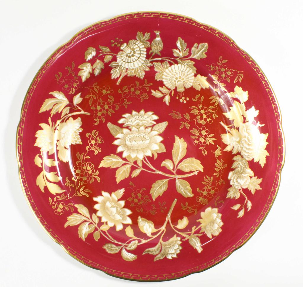 Wedgwood TONQUIN RUBY Dinner Plates: Set of 6 Tonquin Ruby pattern bone china dinner plates with green marks. Very good condition with some light signs of use; no gold wear loss. Discontinued pattern, active 1930-1990. 11" dia.