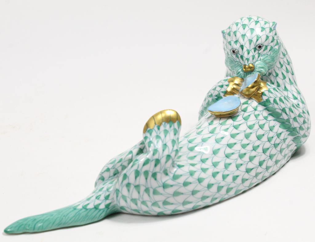 Herend Porcelain Sea Otter Green Fishnet Figurine (1 of 6)