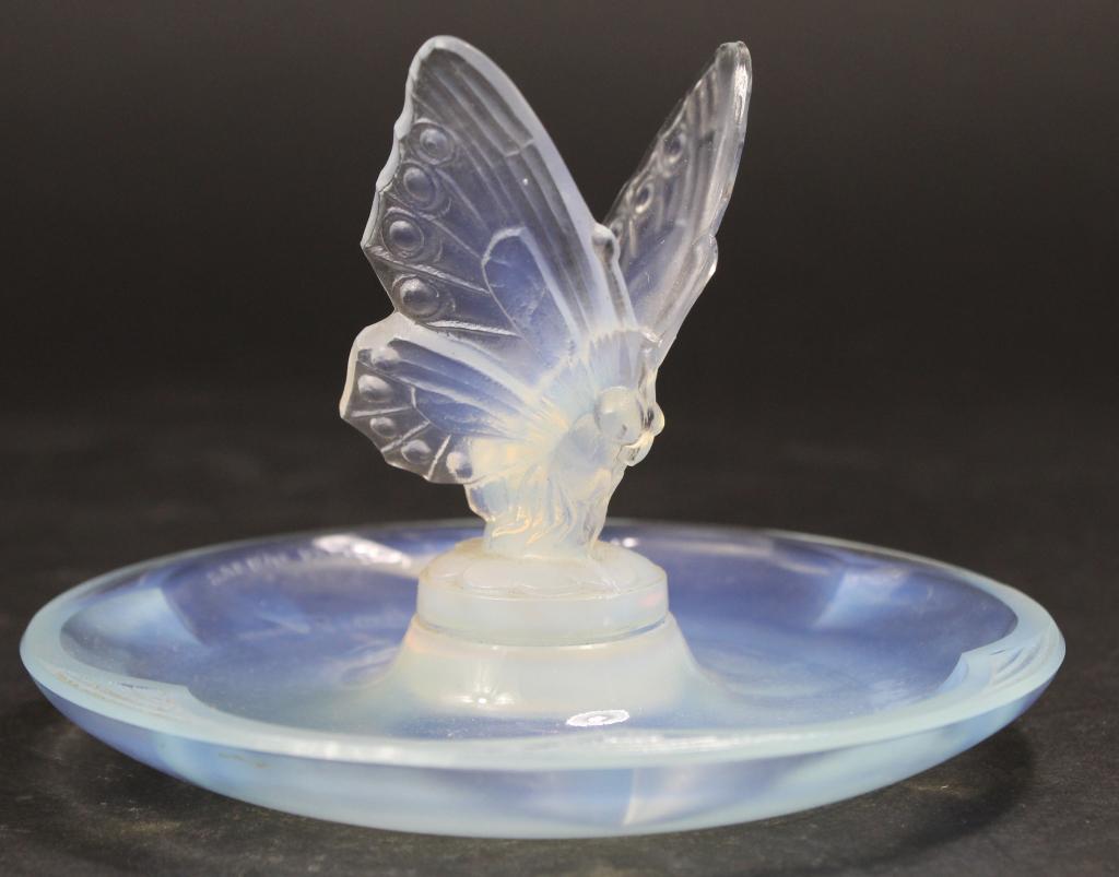 Sabino Paris Opalescent Glass Butterfly Dish Tray (1 of 8)