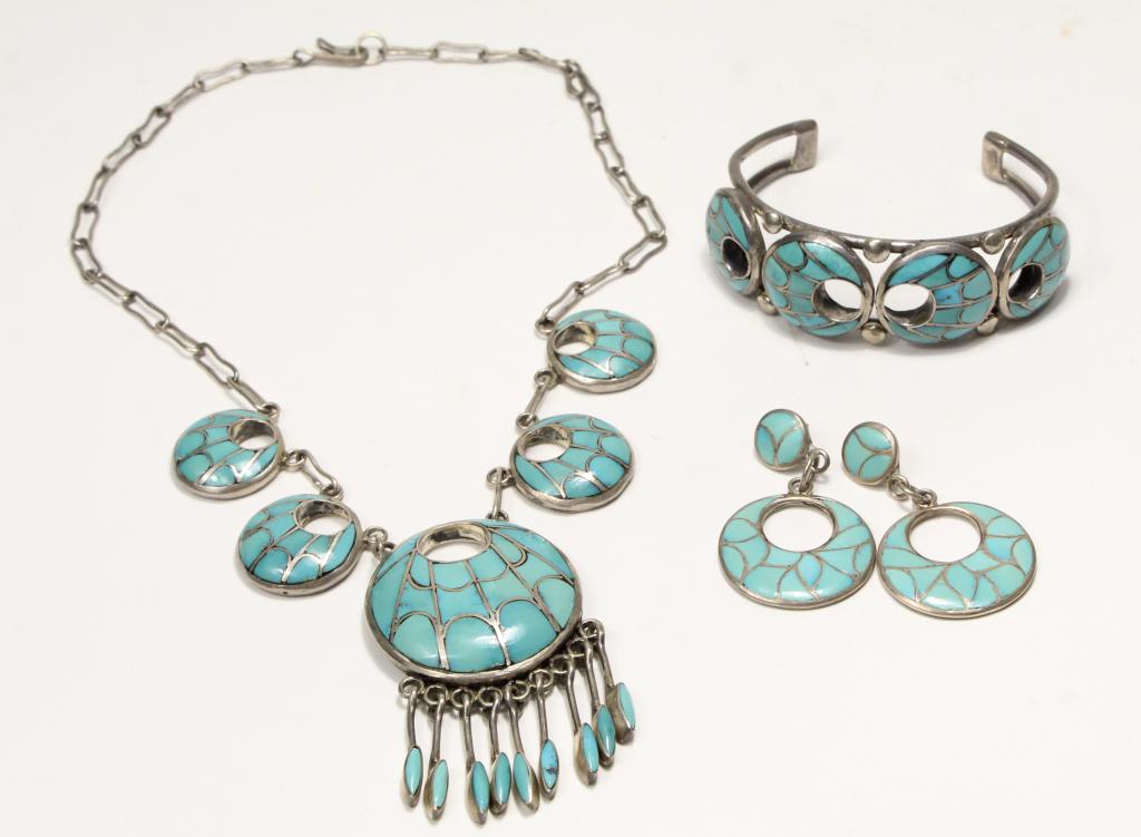 Annie Quam Gasper Zuni Necklace Set (1 of 6)