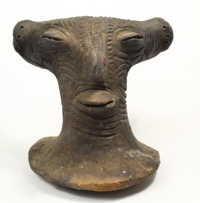 Tribal Grey Pottery Demon w Horns  Bust Oceania (1 of 7)