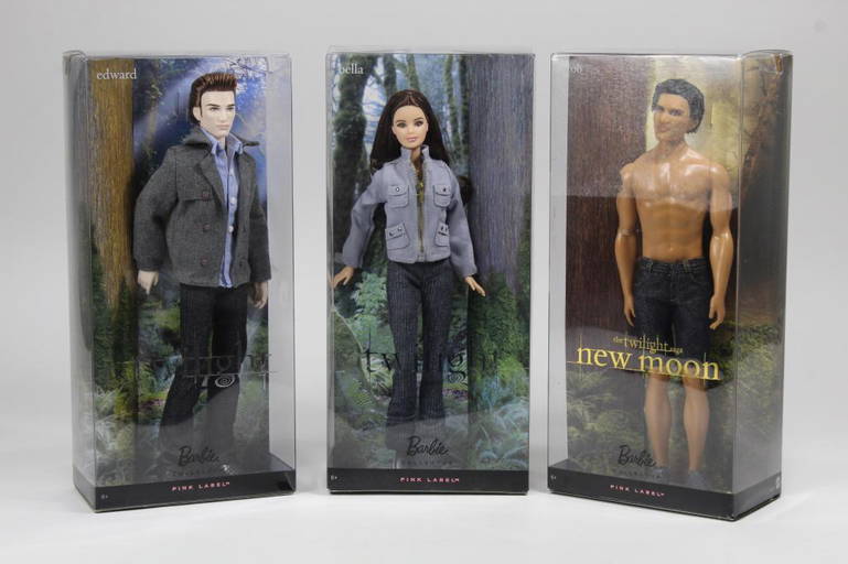 Barbie Twilight Saga Edward Bella Jacob Dolls