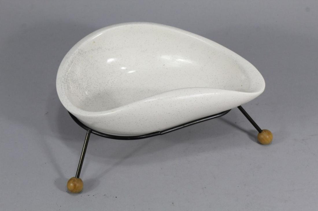 John Follis Style Pottery Bowl on Metal Stand (1 of 8)