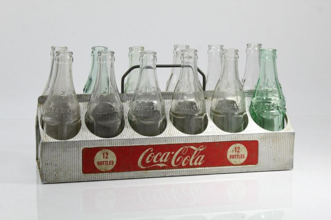 1950's Coca-Cola Metal 12 Pack Bottle Carrier (1 of 5)