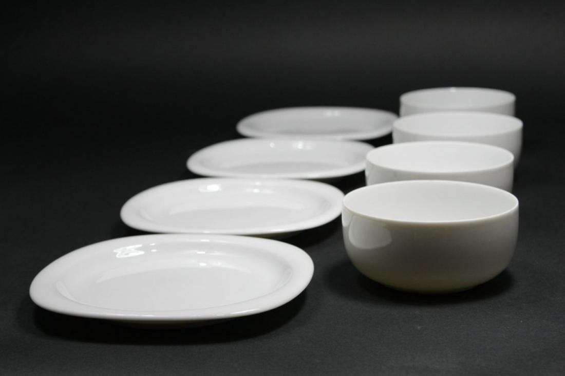 Timo Sarpeneva SUOMI Dinnerware: Timo Sarpaneva 4 SUOMI bread and butter plates and 4 fruit cups for Rosenthal