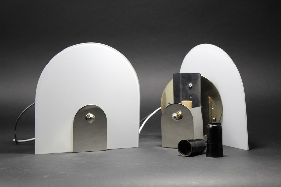 Pair 70's/ 80's Mod Wall Sconce Lamps (1 of 6)