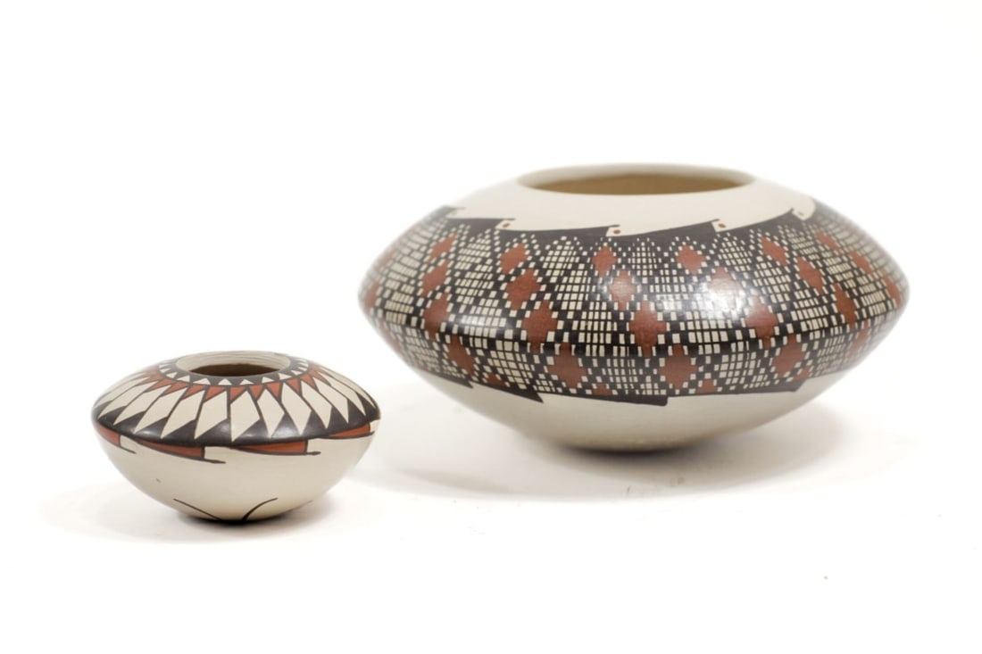 2pc Mata Ortiz Fineline Miniature Pottery Jars (1 of 5)