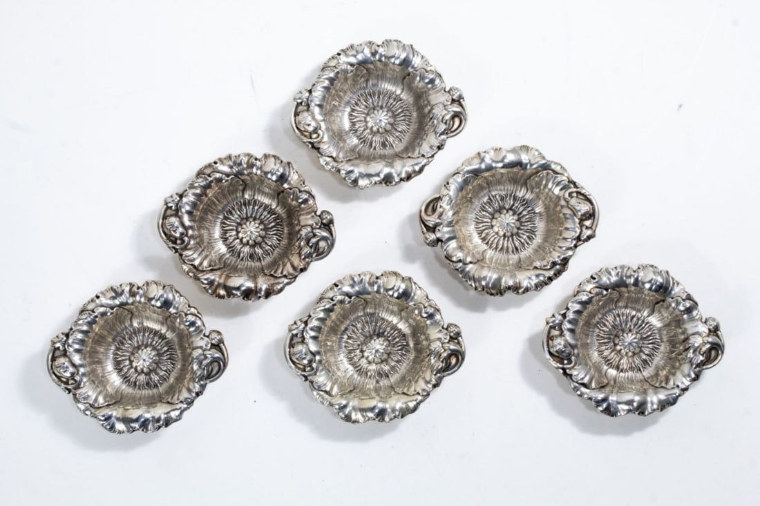 Reed & Barton LES CINQ FlLEURS Sterling Nut Dishes (1 of 7)