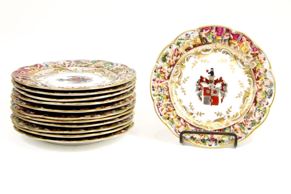 Set of 12 Capodimonte Armorial Dessert Plates (1 of 8)