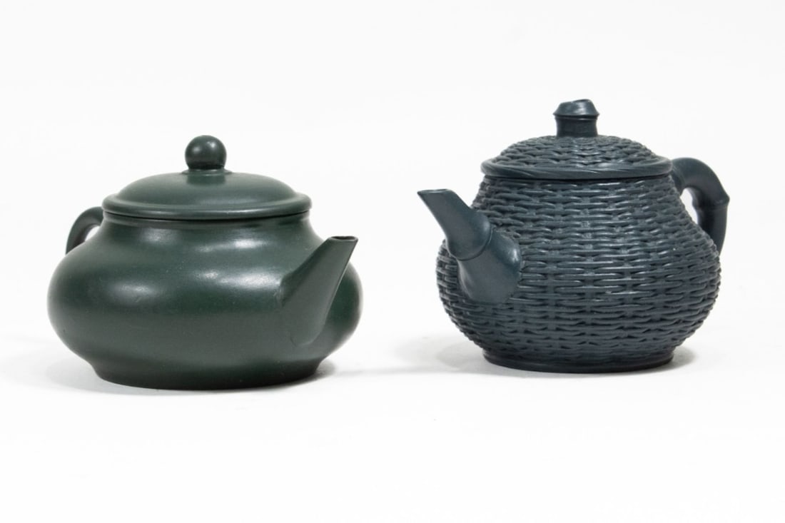 Two Yixing Chinese Miniature Clay Teapots (1 of 7)