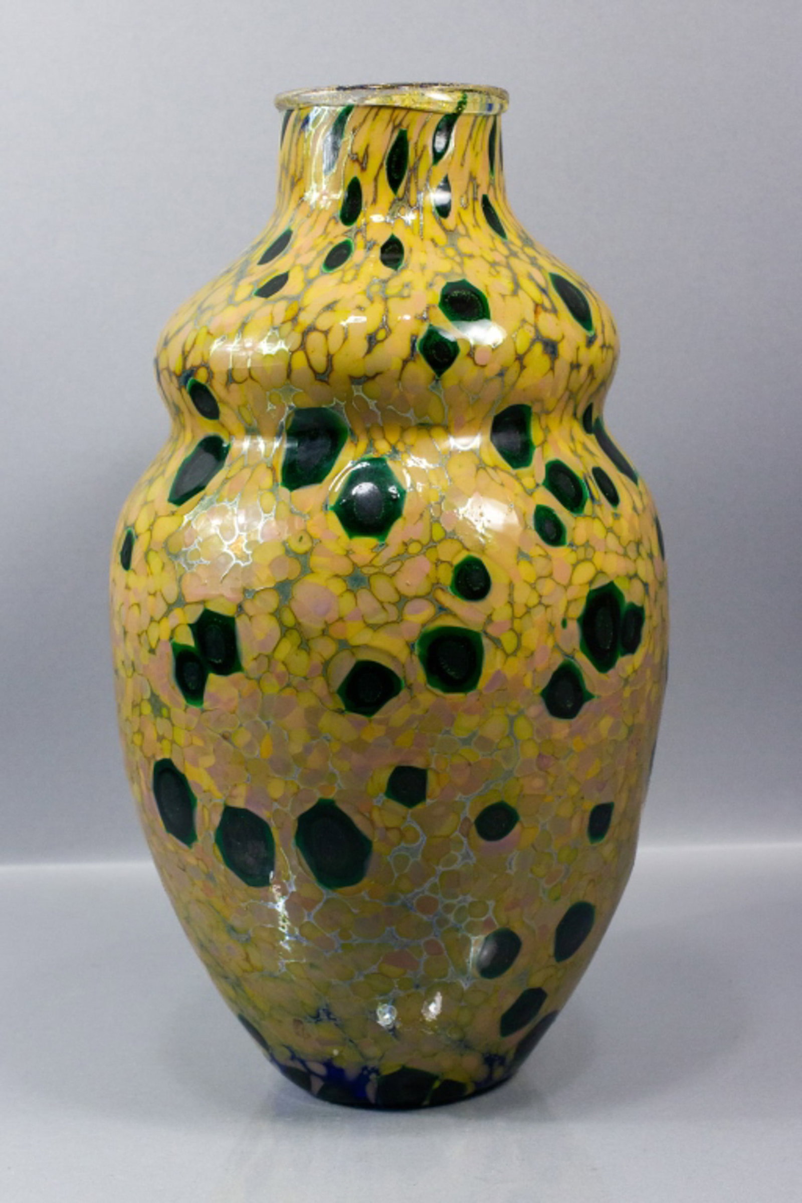 John de Wit (WA) Iridescent Studio Art Glass Vase (1 of 6)