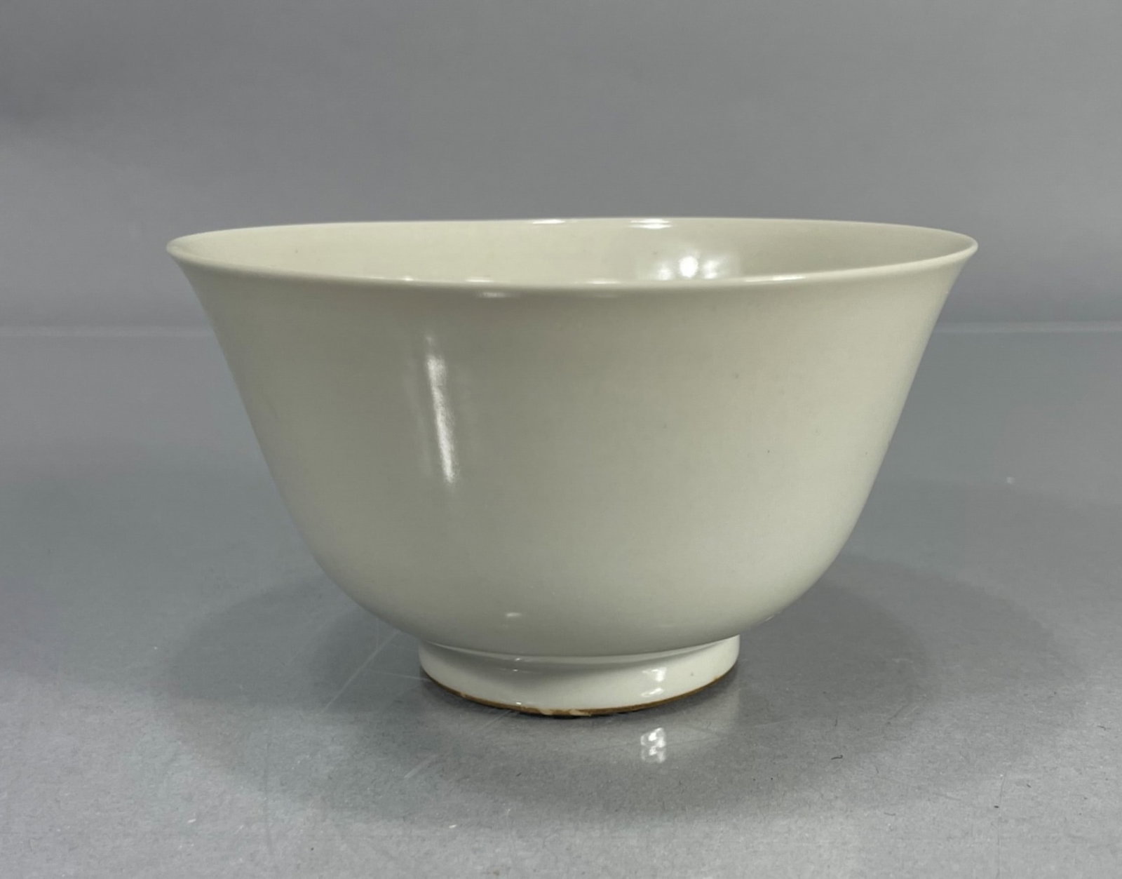 Chinese Celadon Small Bowl Daoguang Mark (1 of 5)