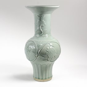Chinese Longquan Celadon Porcelain Monochrome Vase