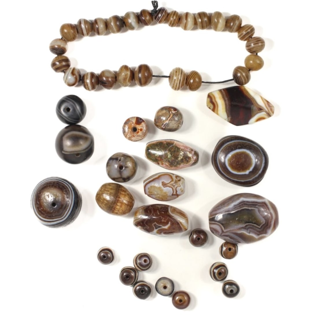 Collection Polished Tibetan Agate Beads & Bracelet (1 of 6)
