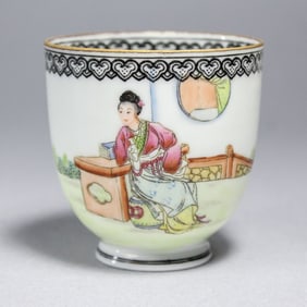 Chinese Eggshell Porcelain Woman Courtyard Cup