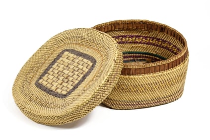 1920's Indian Makah Woven Lidded Basket