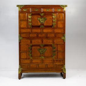 Antique Korean Ich'ung Clothing Cabinet