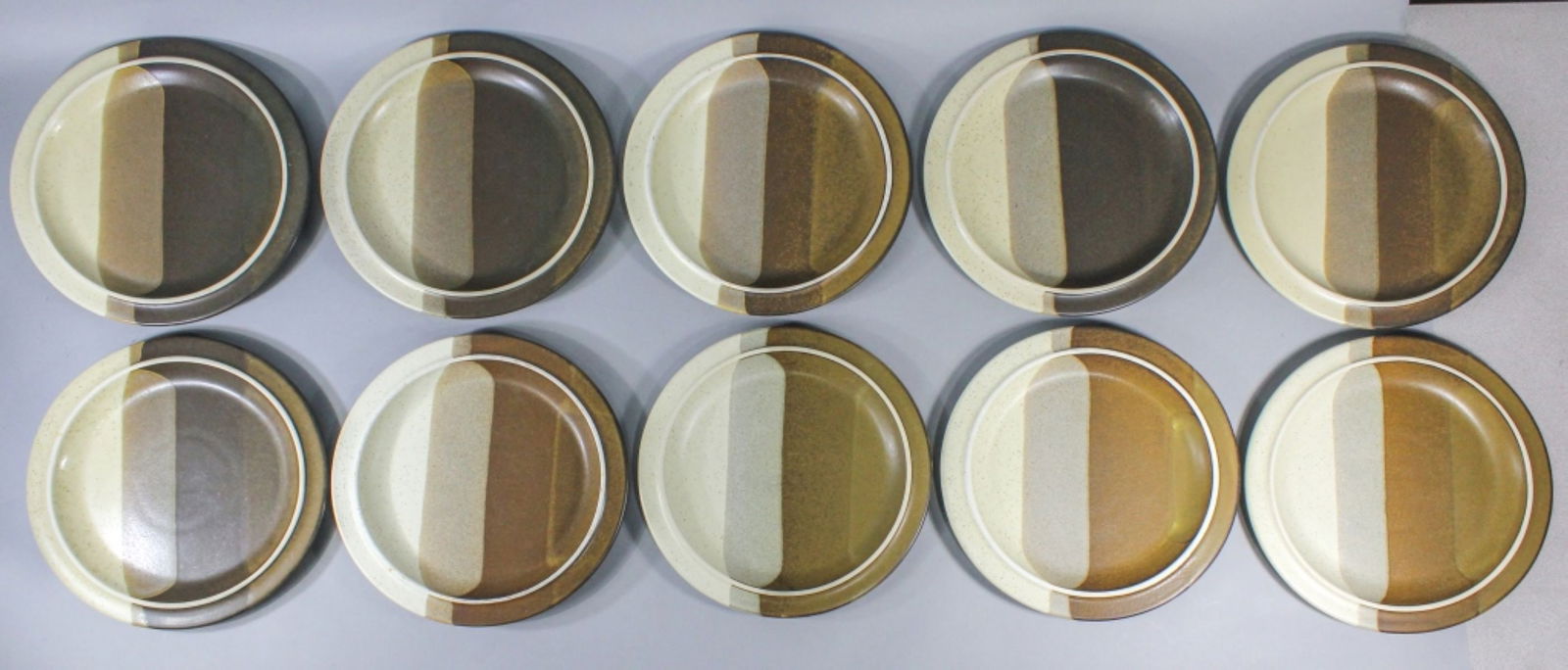 Fabrik Agate Pass Stoneware Dinner Plates (1 of 7)