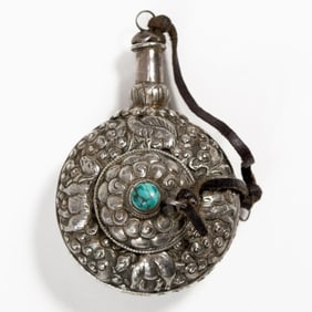 Antique Bhutan / Tibetan Hammered Silver Snuff Bottle