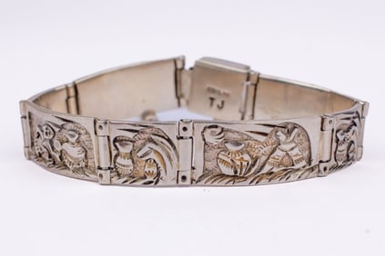 Tommy Jackson Navajo Storyteller Bracelet