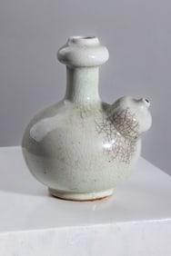 Chinese Pale Celadon Crackle Glaze pottery Vase