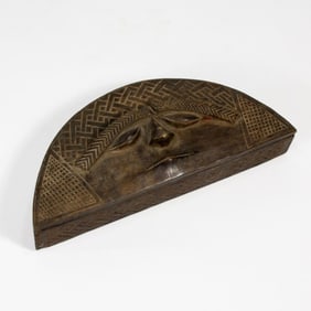 African Kuba/Bushung Congolese Lidded Wood Box