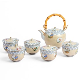 Enameled Kutani Porcelain Teapot & Cups