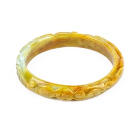 Chinese Jade Carved Floral Scroll Carved Bangle