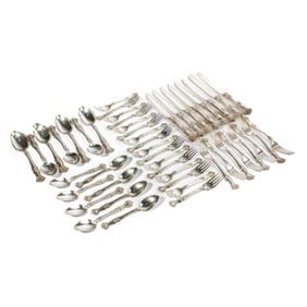 1847 Rogers Bros. GRAPE Pattern Flatware