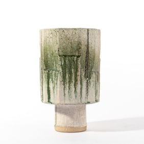Unique Chinese / Japanese Archaic Jade Glazed Vase