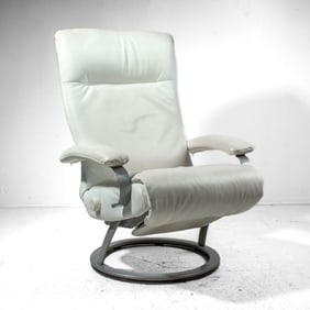 Lafer Retractable Recliner Chair